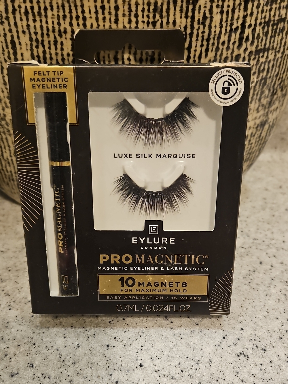 Eylure ProMagnetic Luxe Silk Marquise Magnetic Lashes & Eyeliner - Black